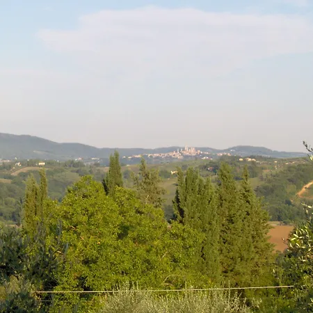펜션 Podere Risoino *